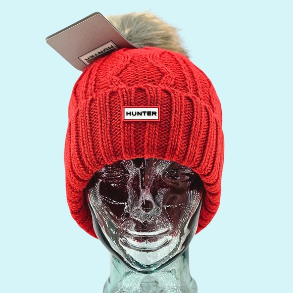Hunter Beanie Hat Red Cuffed Cable Knit Faux Fur Pom Pom